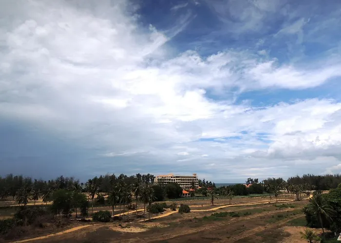 Отель The Palm Hotel Phan Thiet 3*